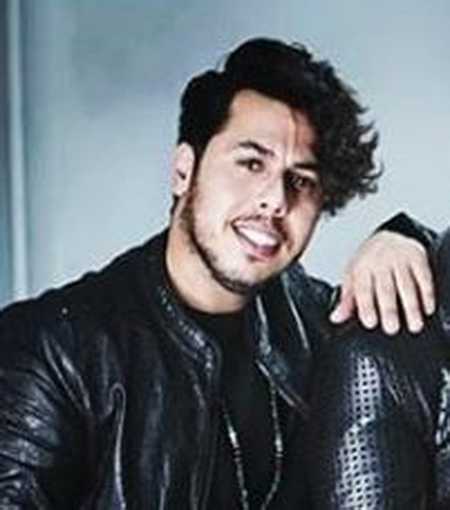 دانوش کی غیر از من